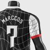 Mockup Camisa Manequim Preto